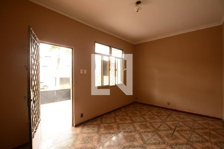 Sala de casa à venda com 2 quartos, 120m² em Braz de Pina, Rio de Janeiro