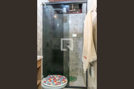Banheiro de casa à venda com 1 quarto, 65m² em Penha Circular, Rio de Janeiro