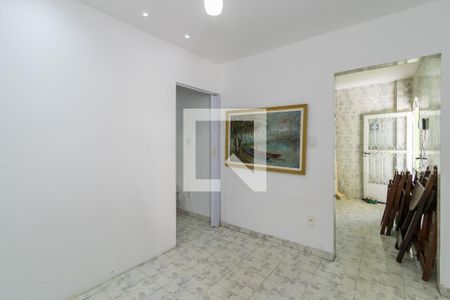 Casa para alugar com 65m², 1 quarto e sem vaga Casa para alugar com 65m², 1 quarto e sem vagaSala