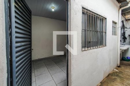 entrada de casa para alugar com 1 quarto, 30m² em Cambuci, São Paulo