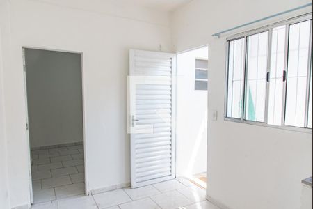 Sala/cozinha de casa para alugar com 1 quarto, 35m² em Cambuci, São Paulo