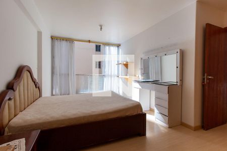 Quarto 1 de apartamento para alugar com 3 quartos, 100m² em Centro, Curitiba