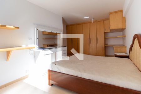 Quarto 1 de apartamento para alugar com 3 quartos, 100m² em Centro, Curitiba