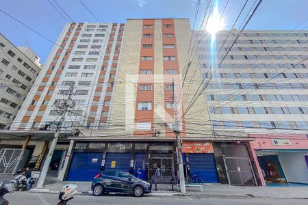 Apartamento à venda com 72m², 2 quartos e 1 vaga Apartamento à venda com 72m², 2 quartos e 1 vagaFachada