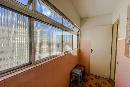 Apartamento à venda com 72m², 2 quartos e 1 vaga Apartamento à venda com 72m², 2 quartos e 1 vagaLavanderia