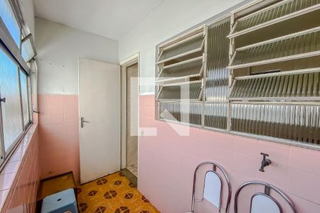 Apartamento à venda com 72m², 2 quartos e 1 vaga Apartamento à venda com 72m², 2 quartos e 1 vagaLavanderia