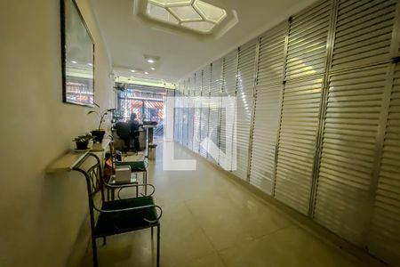 Apartamento à venda com 72m², 2 quartos e 1 vaga Apartamento à venda com 72m², 2 quartos e 1 vagaÁrea Comum