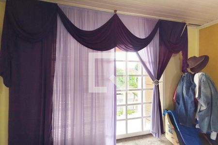 Casa à venda com 370m², 3 quartos e 2 vagasQuarto 2 Suíte