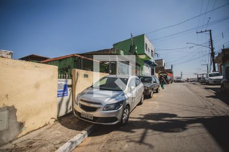 Casa para alugar com 25m², 1 quarto e sem vaga Casa para alugar com 25m², 1 quarto e sem vagaFachada