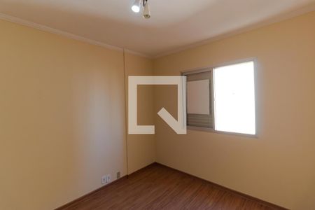 Apartamento à venda com 74m², 2 quartos e 1 vagaQuarto 02