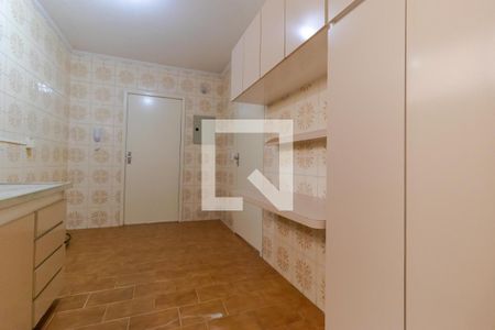 Apartamento à venda com 74m², 2 quartos e 1 vagaCozinha