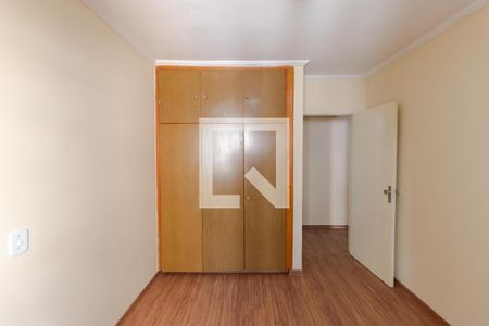 Apartamento à venda com 74m², 2 quartos e 1 vagaQuarto 02