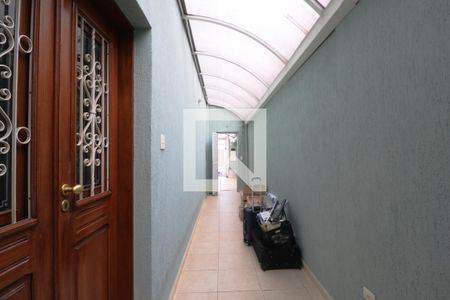 Casa à venda com 222m², 4 quartos e 2 vagasCorredor