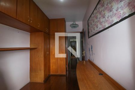 Casa à venda com 222m², 4 quartos e 2 vagasQuarto 1