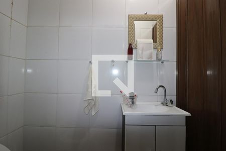 Casa à venda com 222m², 4 quartos e 2 vagasBanheiro Área de Serviço 