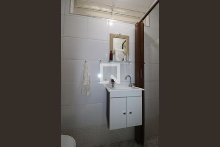 Casa à venda com 222m², 4 quartos e 2 vagasBanheiro Área de Serviço 