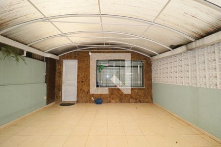 Casa à venda com 222m², 4 quartos e 2 vagasGaragem
