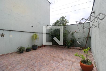 Casa à venda com 222m², 4 quartos e 2 vagasQuintal