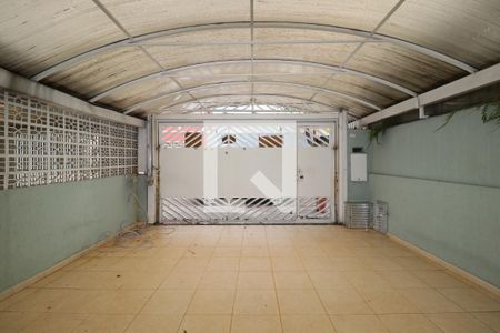 Casa à venda com 222m², 4 quartos e 2 vagasGaragem