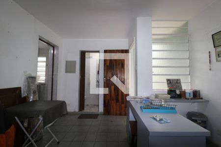 Casa à venda com 222m², 4 quartos e 2 vagasÁrea de Serviço