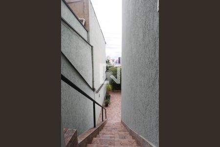 Casa à venda com 222m², 4 quartos e 2 vagasCorredor