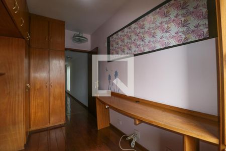 Casa à venda com 222m², 4 quartos e 2 vagasQuarto 1