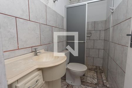 Banheiro de apartamento para alugar com 2 quartos, 51m² em Serraria, Diadema