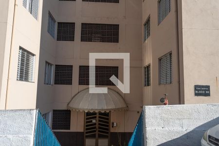 Fachada do bloco de apartamento para alugar com 2 quartos, 51m² em Serraria, Diadema