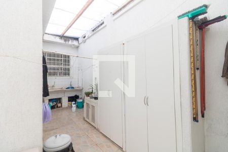 Casa à venda com 300m², 4 quartos e 3 vagasÁrea de Serviço