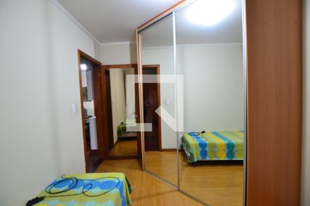 Apartamento à venda com 65m², 2 quartos e 2 vagasQuarto