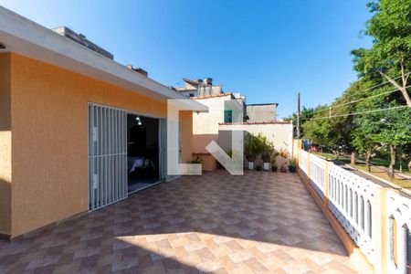 Casa à venda com 306m², 3 quartos e 5 vagasVaranda