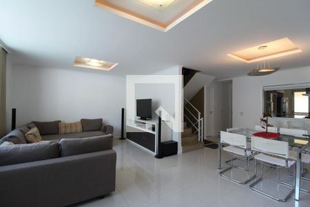 Sala de casa de condomínio à venda com 5 quartos, 375m² em Recreio dos Bandeirantes, Rio de Janeiro