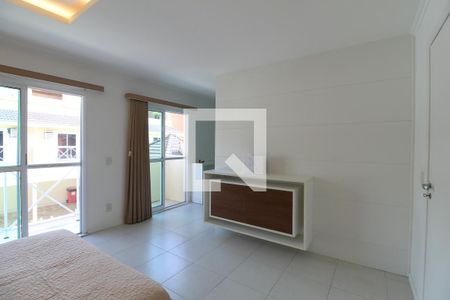 Casa de condomínio à venda com 375m², 5 quartos e 3 vagasSuíte 2