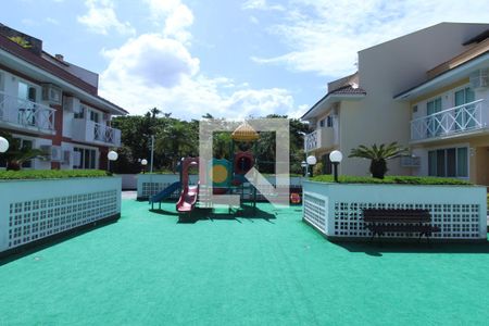 Casa de condomínio à venda com 375m², 5 quartos e 3 vagasÁrea Comum - Playground