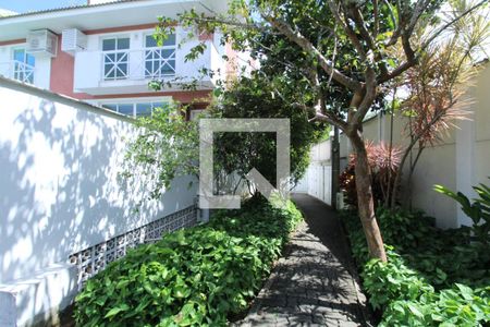 Casa de condomínio à venda com 375m², 5 quartos e 3 vagasÁrea Comum - Jardim