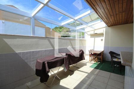 Casa de condomínio à venda com 375m², 5 quartos e 3 vagasTerraço