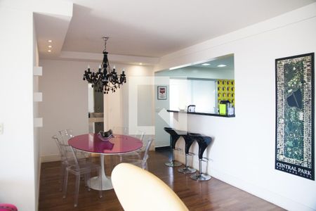 Sala de Jantar de apartamento para alugar com 3 quartos, 136m² em Bela Vista, São Paulo