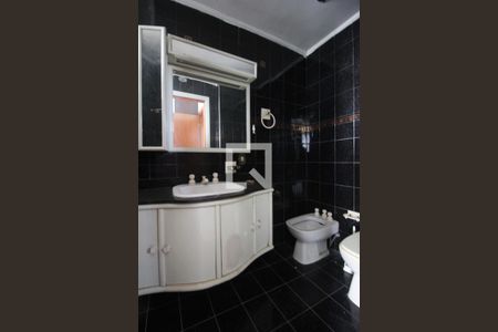 Apartamento à venda com 100m², 2 quartos e 1 vagaBanheiro da Suíte