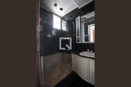 Apartamento à venda com 100m², 2 quartos e 1 vagaBanheiro da Suíte