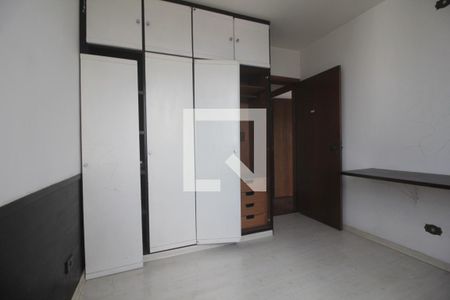 Quarto de apartamento à venda com 2 quartos, 100m² em Jardim Taboão, São Paulo