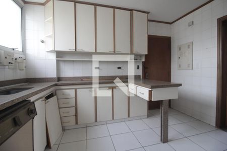 Apartamento à venda com 100m², 2 quartos e 1 vagaCozinha