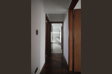 Corredor de apartamento à venda com 2 quartos, 100m² em Jardim Taboão, São Paulo