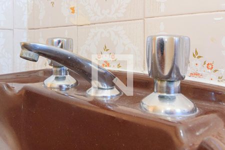 Casa para alugar com 120m², 2 quartos e 1 vagaTorneira