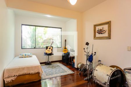 Casa de condomínio à venda com 540m², 4 quartos e 4 vagasSuíte 1