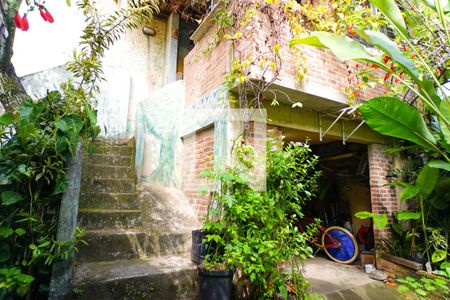 Casa de condomínio à venda com 540m², 4 quartos e 4 vagasÁrea Externa - Oficina/Ateliê