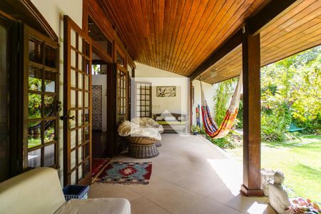 Casa de condomínio à venda com 540m², 4 quartos e 4 vagasVaranda da Sala