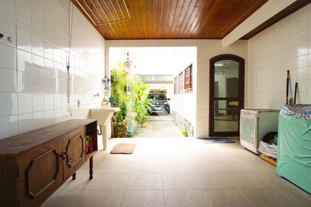 Casa de condomínio à venda com 540m², 4 quartos e 4 vagasÁrea de Serviço