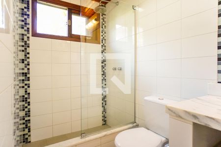 Casa de condomínio à venda com 540m², 4 quartos e 4 vagasBanheiro da Suíte 1