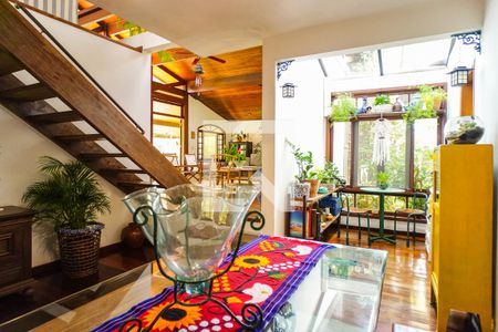 Sala de casa de condomínio à venda com 4 quartos, 540m² em Recreio dos Bandeirantes, Rio de Janeiro