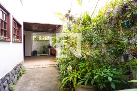 Casa de condomínio à venda com 540m², 4 quartos e 4 vagasÁrea de Serviço